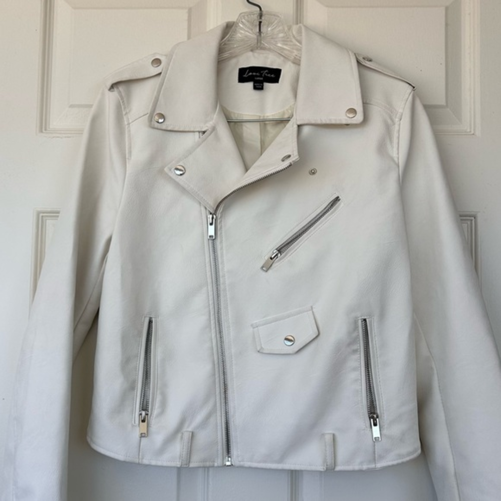 Love‎ Tree Women’s Faux Leather Moto Jacket Large